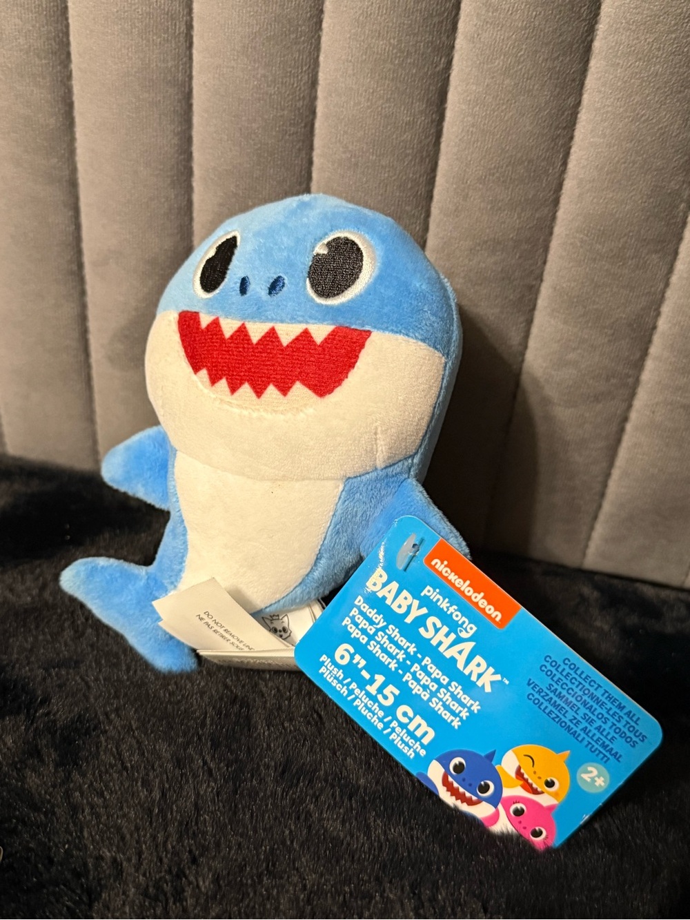 Pinkfong Baby Shark Daddy Shark Plush 6” Nickelodeon Stuffed Animal w/ Tags